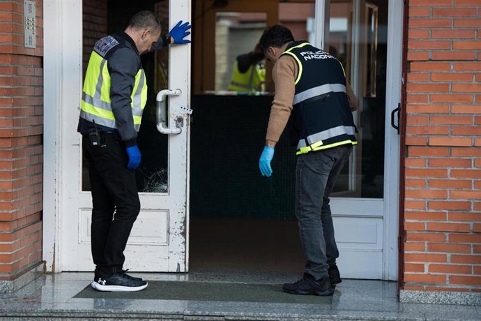 Portal donde se produjo la reyerta.