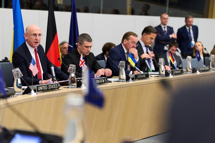 John Healey (Ministro de Defensa, Reino Unido), Mykhailo Fedorov (Ministro de Defensa, Ucrania), Boris Pistorius (Ministro de Defensa, Alemania) y el Secretario General de la OTAN, Mark Rutte.