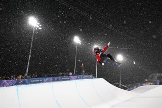La 'rider' española Queralt Castellet en la final de 'half pipe' femenino en los Juegos Olímpicos de Invierno de Milán-Cortina 2026