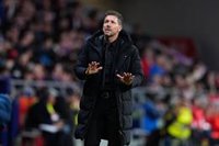 Simeone: "Hemos tenido una noche muy buena, pero la eliminatoria no está terminada"