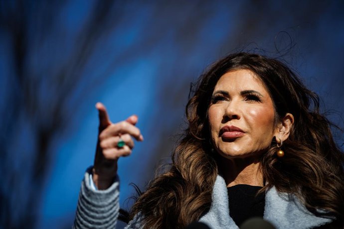 January 15, 2026, Washington, District Of Columbia, USA: United States Secretary of Homeland Security (DHS) Kristi Noem speaks to reporters in front of the West Wing of the White House in Washington, DC, USA, on January 15, 2026.  Articles of Impeachment 