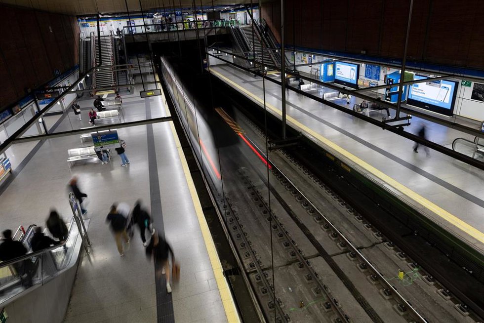 Archivo - Vías de Metro