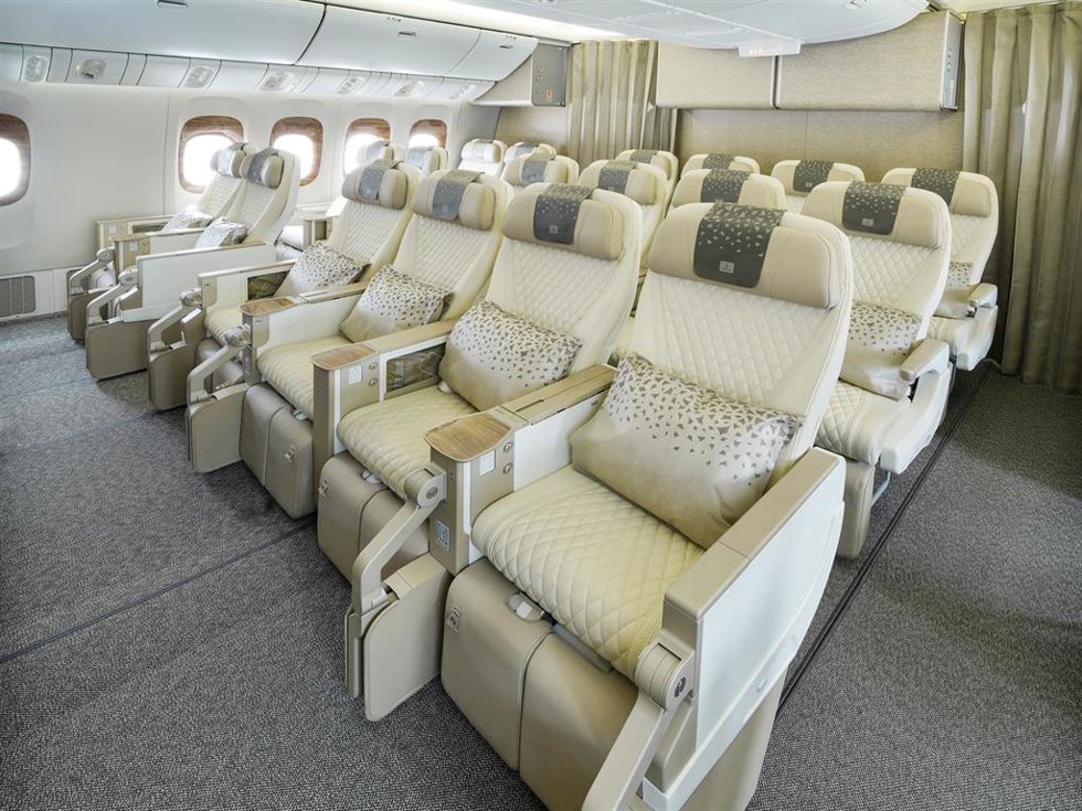 Archivo - Emirates extenderá su clase de 'Premium Economy' a 99 destinos mundiales para finales de 2026
