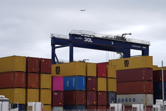 Archivo - Contenidors al Port de Barcelona