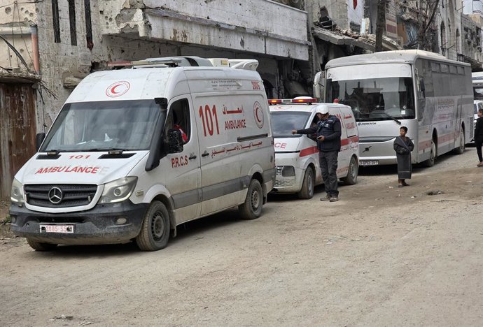 February 9, 2026, Khan Yunis, Gaza Strip, Palestinian Territory: A group of patients and the wounded, accompanied by their companions, left the Red Crescent hospital in Khan Younis on UN buses bound for the Rafah border crossing for evacuation to Egypt fo