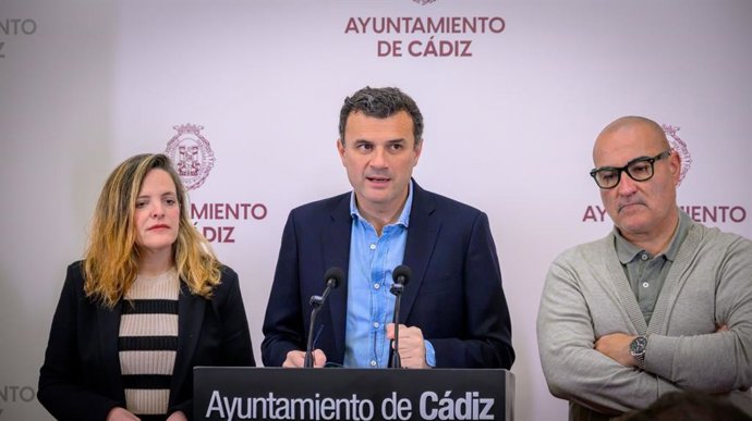 El alcalde de Cádiz, Bruno García, en rueda de prensa tras la Junta de Gobierno Local.