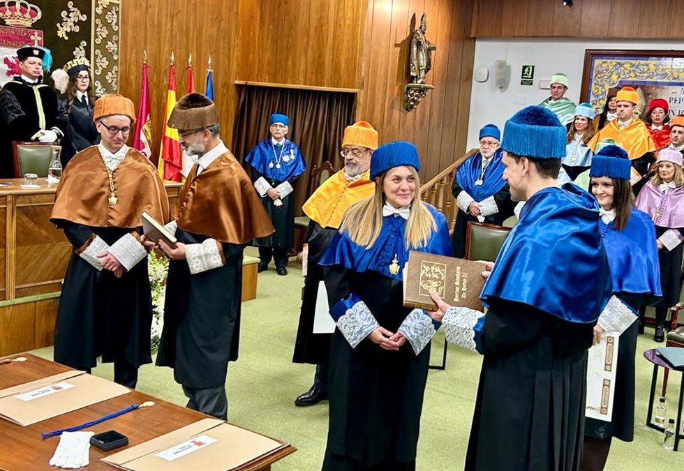César de la Fuente y Sergio Boixo son investidos como doctores Honoris Causa de la Universidad de León (ULE).