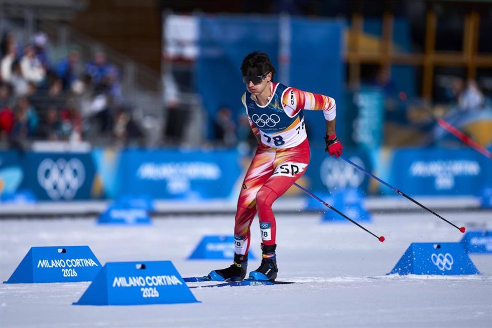 El español Bernat Sellés durante los 10 kilómetros de esquí de fondo de los Juegos Olímpicos de Invierno de Milán y Cortina d'Ampezzo 2026