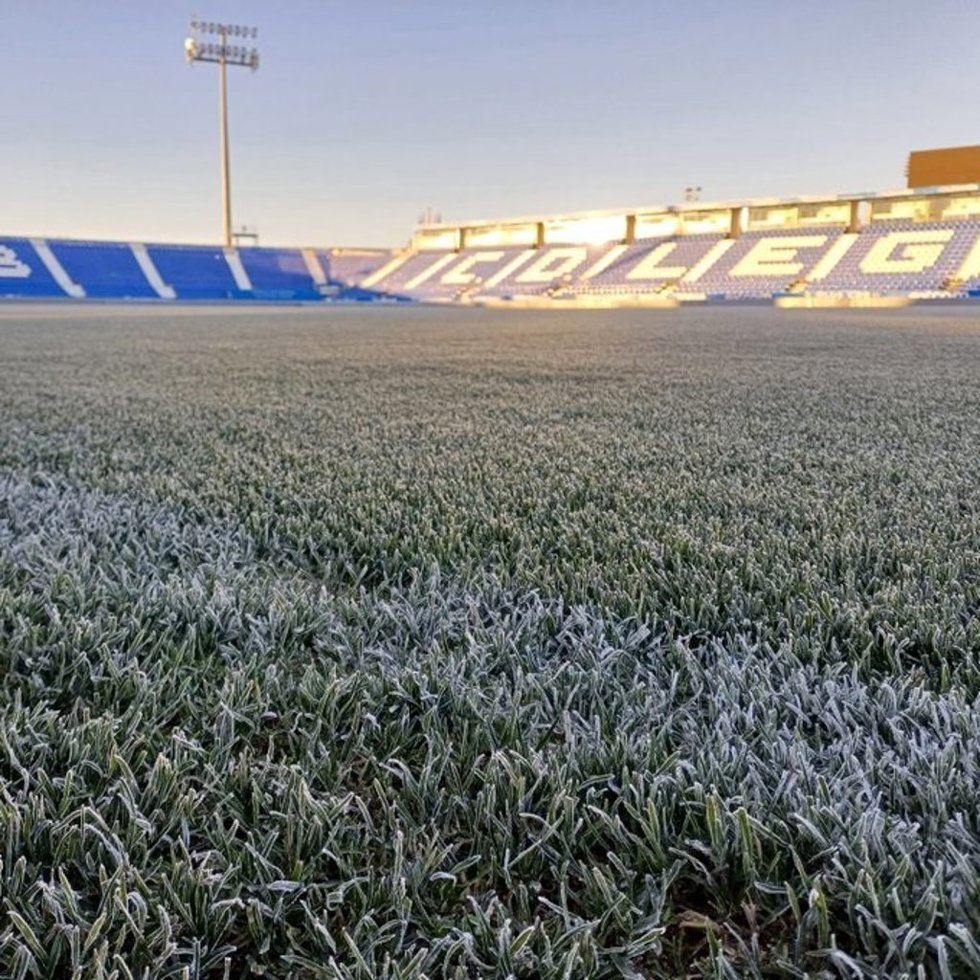 Archivo - Imagen de archivo del campo de fútbol de Butarque, en Leganés