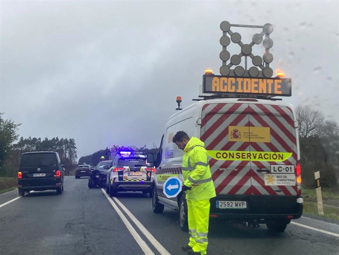 Accidente con una persona fallecida y otra herida en Cutris (A Coruña)