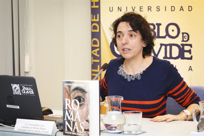 La catedrática de la UPO Cristina Rosillo.