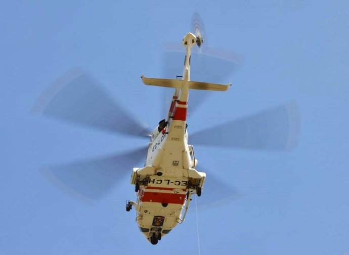 Archivo - Helicoptero HELIMER