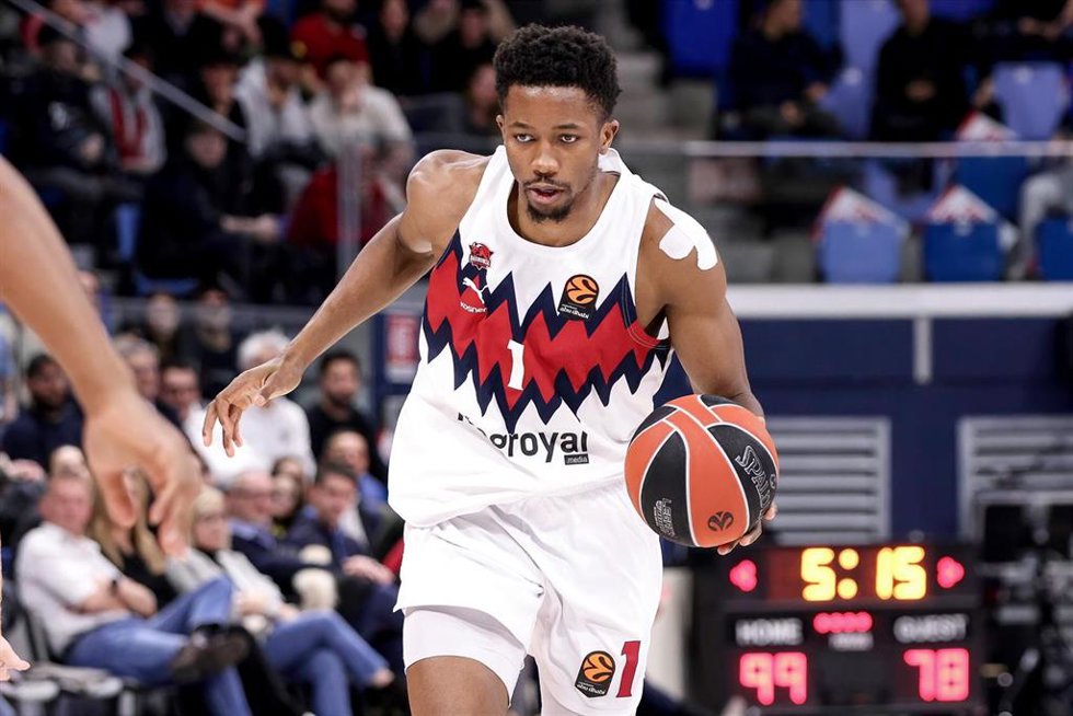 Mamadi Diakite, en un partido con el Baskonia.