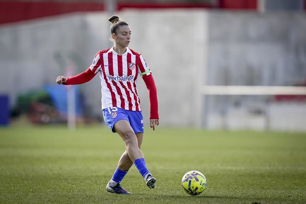 Silvia Lloris, en un partido con el Atlético de Madrid.