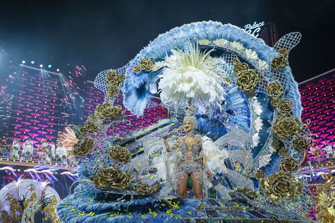 Carla Benítez, con el diseño 'Historia', reina del Carnaval de Las Palmas de Gran Canaria 2026