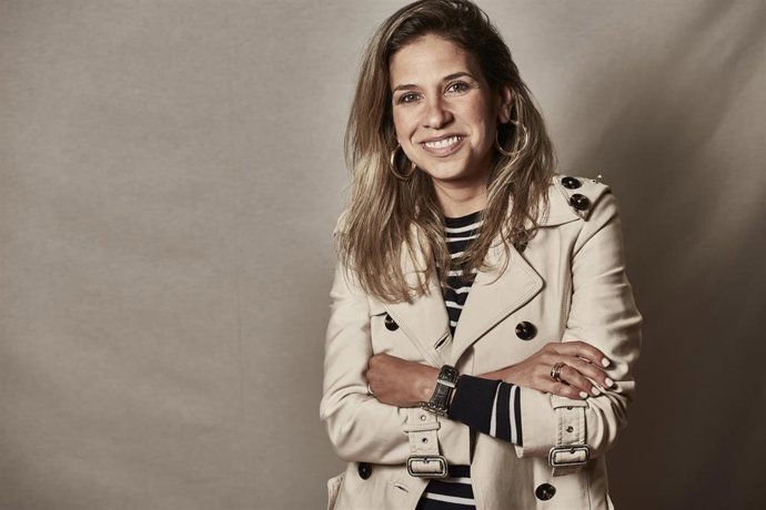 La escritora y periodista Karina Sainz.