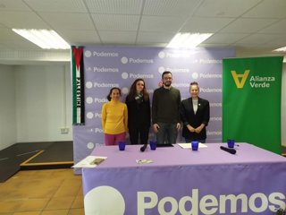 Miguel Ángel Llamas en el acto 'Vivienda: Tu necesidad, su negocio'  en el Centro Cívico Zona Sur de Valladolid.