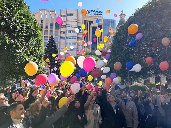 Acto con motivo del Día Internacional del Cáncer Infantil organizado por Afanion en Albacete.