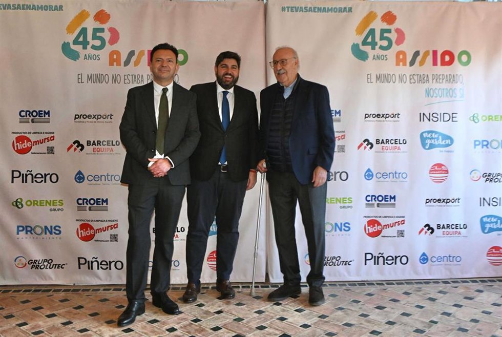 El presidente de la Comunidad, Fernando López Miras, clausuró hoy en Murcia el evento benéfico conmemorativo del 45 aniversario de Assido