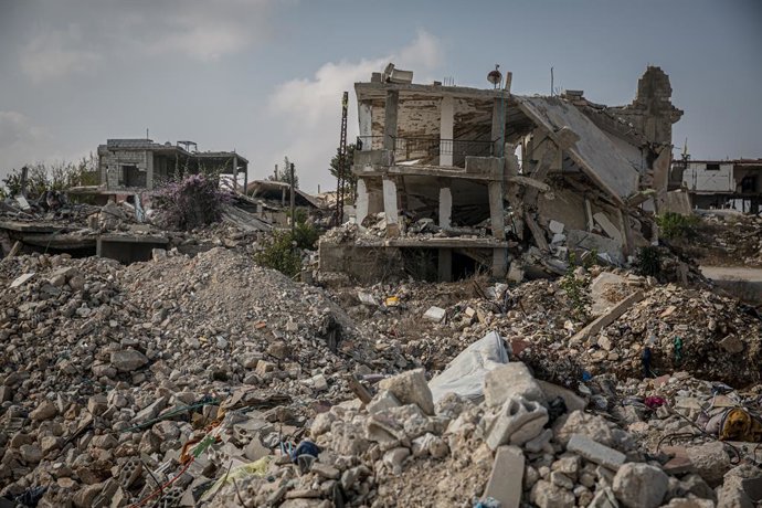 Archivo - November 8, 2025, Lebanon: Destruction in the Lebanese village of Ayta al-Shaab. November 27, 2025, will mark the first anniversary of the ceasefire between Israel and Hezbollah. By the beginning of November 2025, UNIFIL recorded almostÂ 7,100Â 