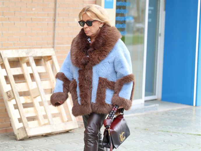 Carmen Borrego realiza recados