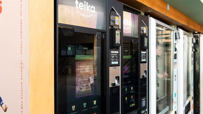 La UPV lanza 'Aquí te la cuento', una nueva iniciativa de divulgación científica en máquinas de vending