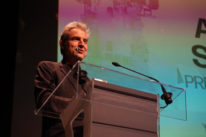 EL FESTIVAL ANTONIO FERRANDIS RECONOCE LA TRAYECTORIA DE ALBERTO SAN JUAN