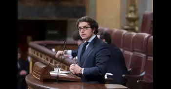 Vox se declara "totalmente dispuesto" a apoyar al PP si se decide a "renovar la política"