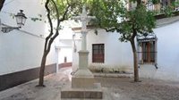 Vox pedirá en el Parlamento derogar la Ley de Memoria y recuperar "cruces y símbolos religiosos"