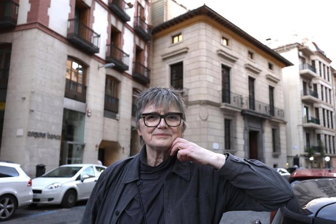 La artista islandesa Rúrí