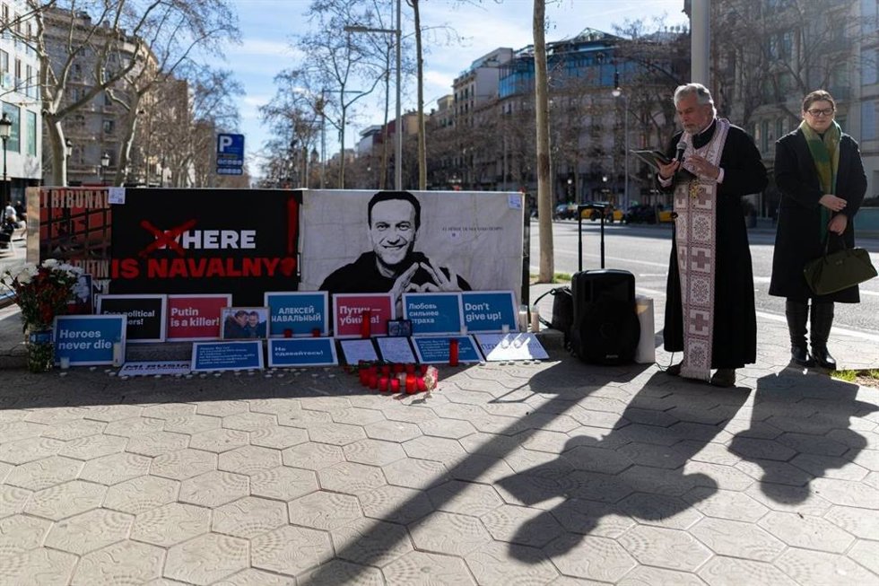 Concentración y misa en homenaje a Alexei Navalni en Barcelona.