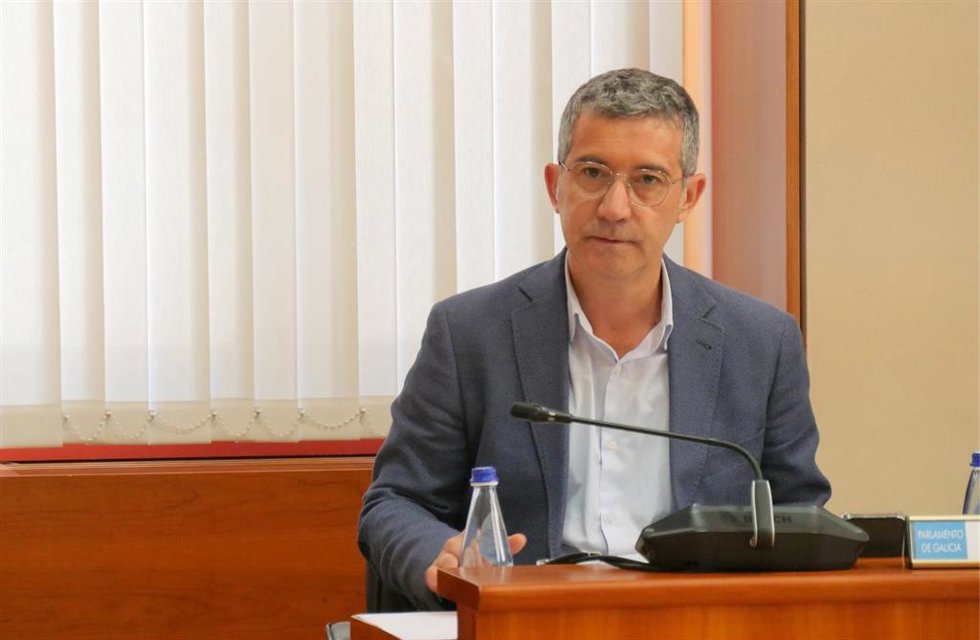 Archivo - El diputado del BNG Iago Tabarés