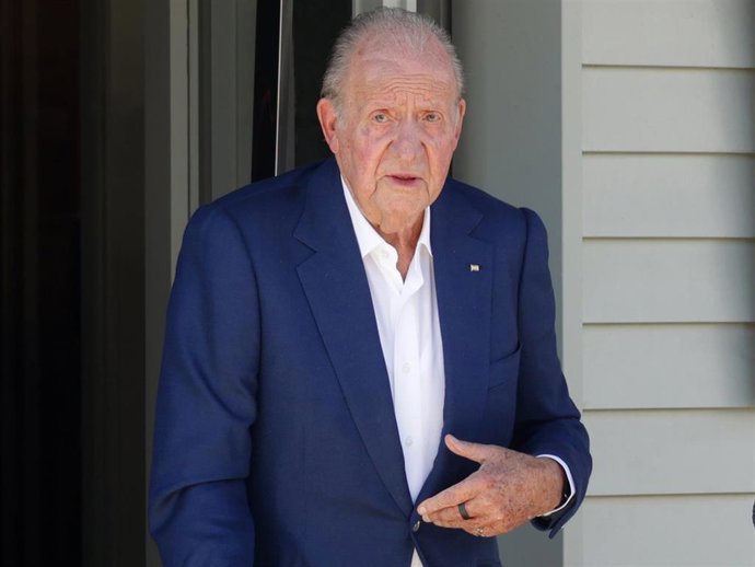 Archivo - El Rey Juan Carlos En Una Imagen De Archivo