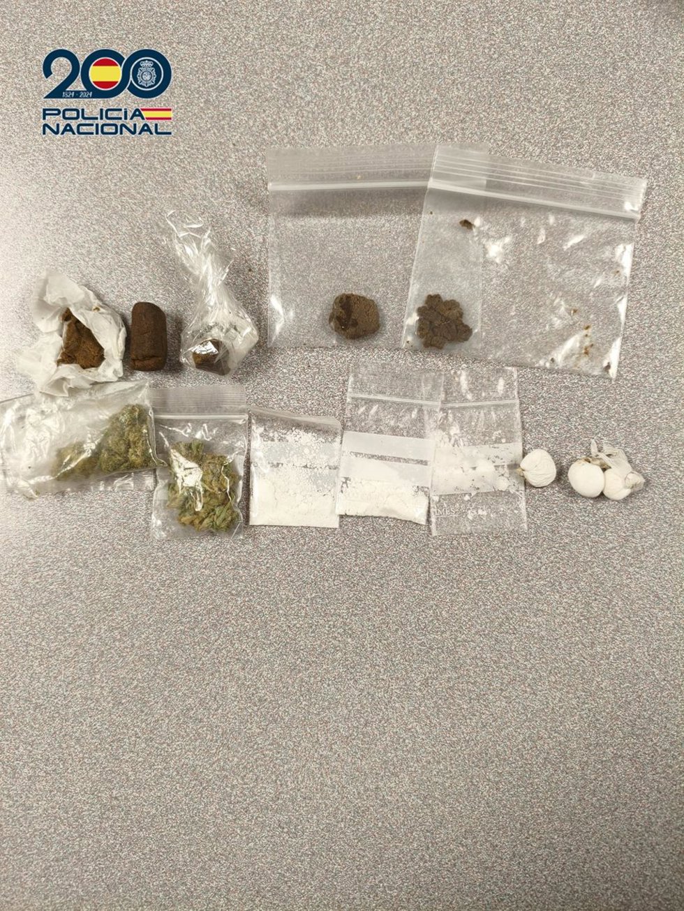 Droga intervenida en un servicio policial en el sur de Tenerife