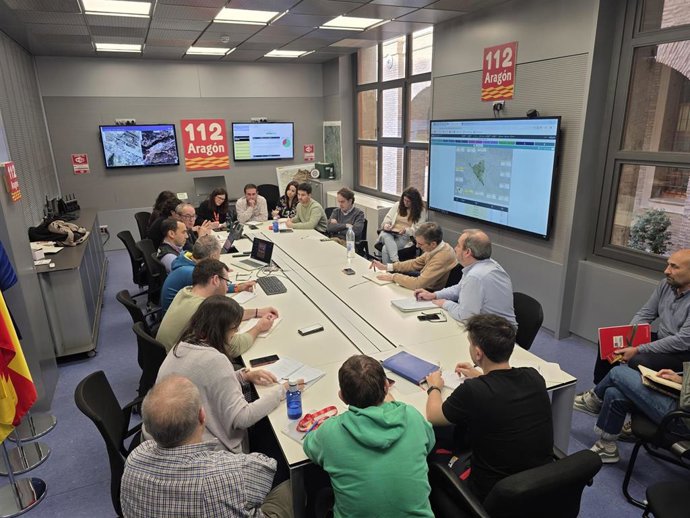 El Gobierno de Aragón refuerza la vigilancia ante la crecida ordinaria del Ebro.