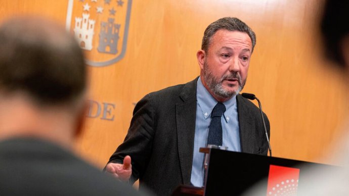 El diputado de Vox en la Asamblea de Madrid Íñigo Henríquez de Luna