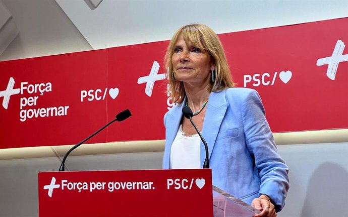 Archivo - La viceprimera secretaria y portavoz del PSC, Lluïsa Moret