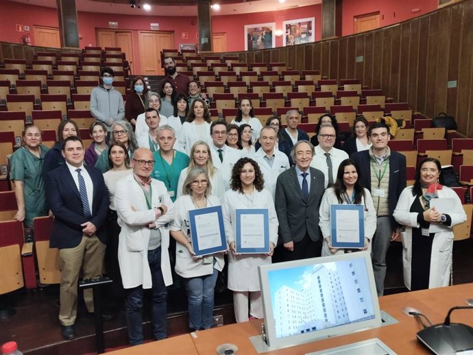 Entrega de certificaciones de calidad al Hospital Virgen de las Nieves de Granada