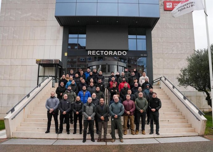 La UR reúne en un curso de formación a policías y militares de 15 comunidades autómas, Francia y Alemania