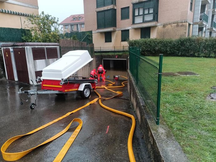 El 112 Cantabria gestiona 42 incidencias por lluvias en las últimas 12 horas sin daños personales