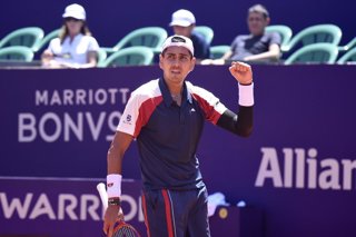 Tenis, Alejandro Tabilo vs Tomas Etcheverry.  ATP 250 Buenos Aires 2026.  El tenista chileno Alejandro Tabilo es fotografiado contra Tomas Etcheverry de Argentina durante los cuartos de final del ATP 250 en Buenos   Aires, Argentina.  13/02/2026  UNAR