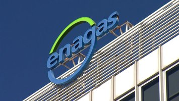 Enagás vuelve a beneficios con unas ganancias de 339 millones en 2025 y bate obj