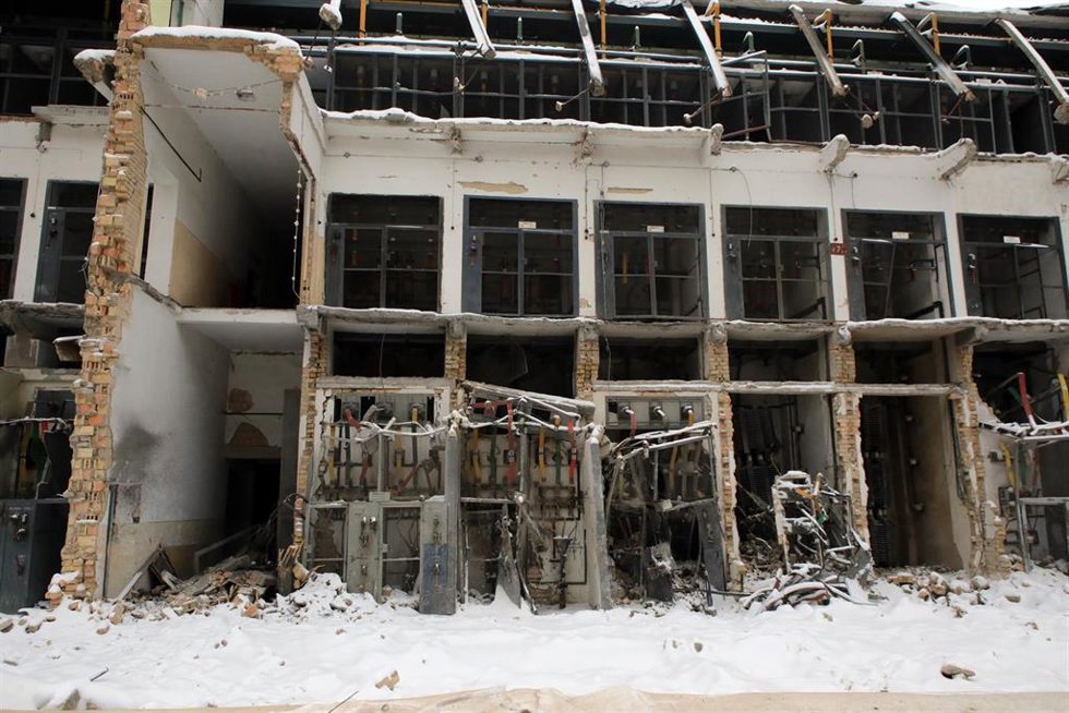 Daños materiales a causa de un ataque del Ejército de Rusia contra una central térmica de cogeneración en la capital de Ucrania, Kiev, en febrero de 2026 (archivo)
