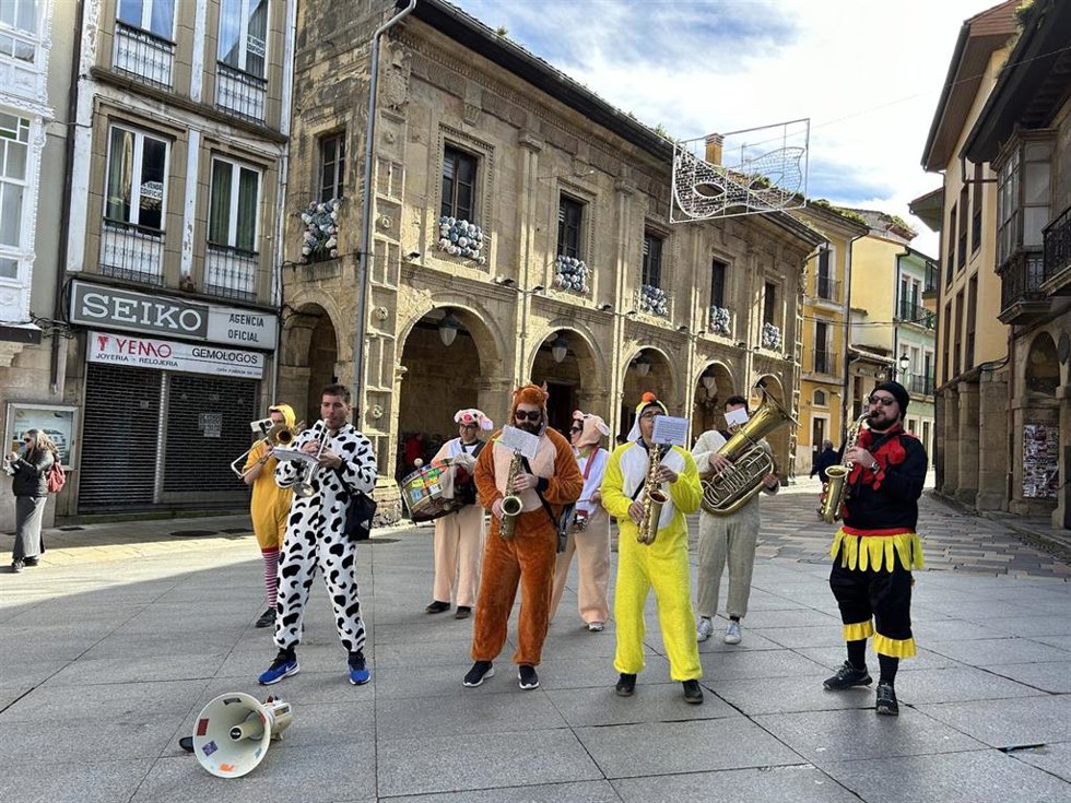 Charangas en Avilés por el Carnaval