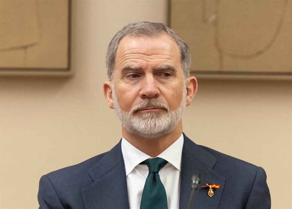 Archivo - El Rey Felipe VI durante un acto conmemorativo por el Día Internacional del Pueblo Gitano, en el Congreso de los Diputados.