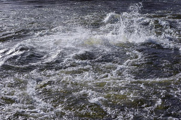 El río Alberche a su paso por Aldea del Fresno