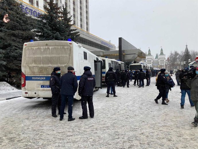 Archivo - Arquivo - Imagem de arquivo da Polícia russa em Moscou.