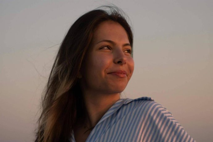 Una barcelonesa reduce en casi 10.000 euros su deuda con micropréstamos gracias a la reunificación