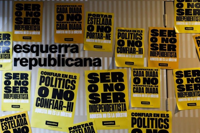Seu d'ERC amb cartells de l'ANC