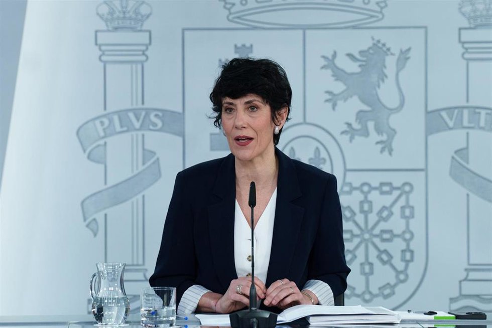 La ministra de Inclusión, Seguridad Social y Migraciones, Elma Saiz.